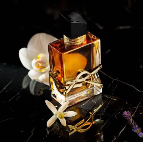 عطر او دو برفان ليبري انتنس ايف سان لوران للنساء 1...