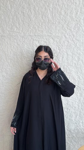 عباية شيك نصف كلوش - بأناقة مترفة