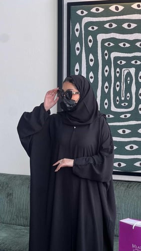 عباية جوانا بشت - راقية بتفصيل ناعم