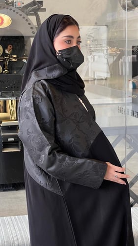 عباية ميريانا ربع كلوش