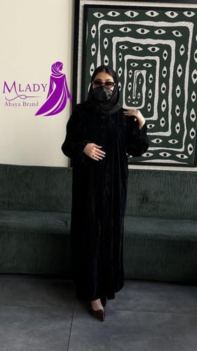 عباية روز قطيفه