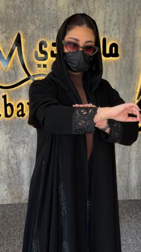 عباية روعة أناقة التفاصيل… وفخامة الحضور