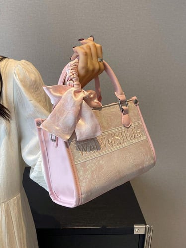 حقيبة الكتف