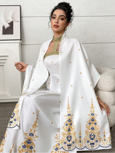 فستان نسائي أنيق بطراز عربي