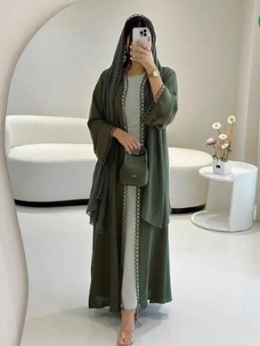 عباية مفتوحة مع تطريز من الدانتيل