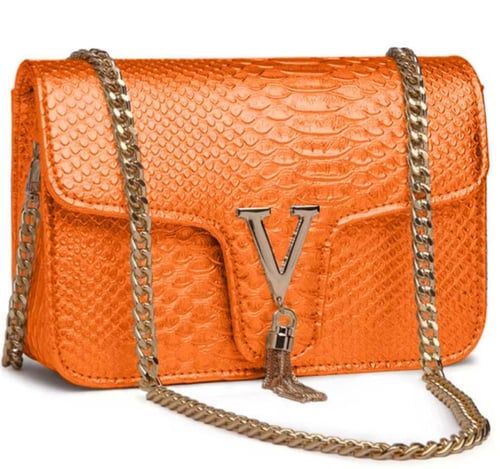 حقيبة كتف جلدية