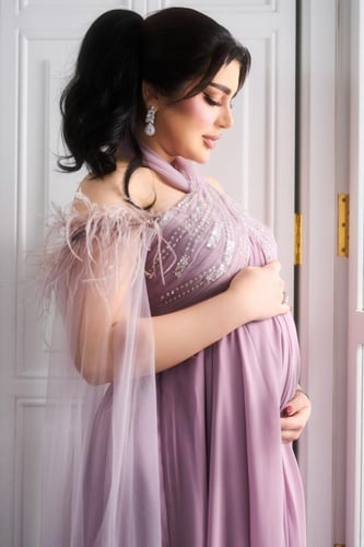 فستان سهرة للحوامل شيفون ناعم لون موف | فساتين سهر...