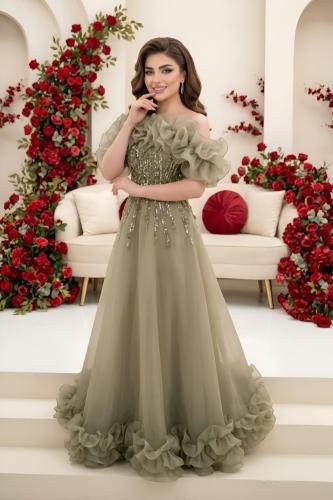 فستان سهره بتصميم فاخر لون زيتي للمناسبات
