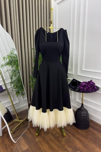 فستان سهرة أسود فخم ميد