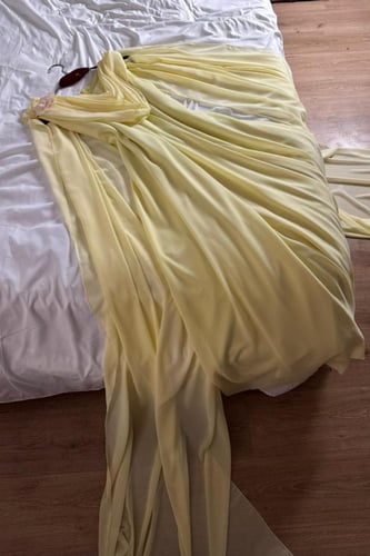 فستان حوامل شيفون ناعم ليموني