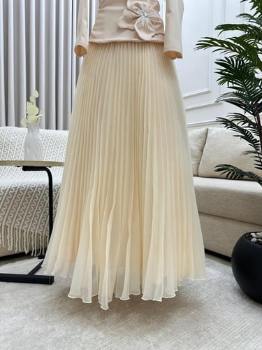 فستان سهره ناعم كسرات لون بيج