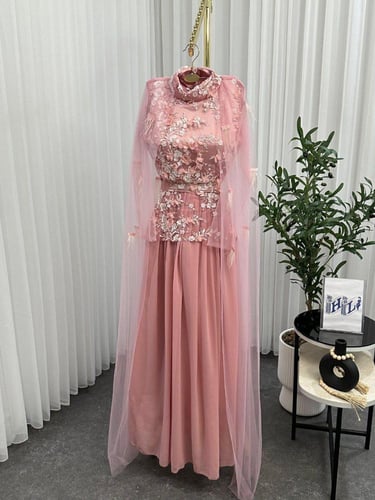 فستان سهرة وردي فخم للحوامل 2025 - فستان حوامل مري...