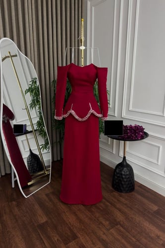 فستان سهره ساتر لون عنابي طويل