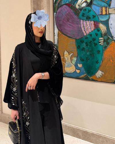 عباية مخمل +كريب ملكي