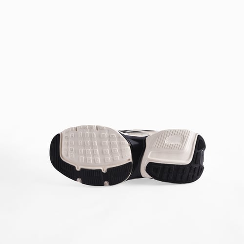 حذاء نايك رجالي بيج