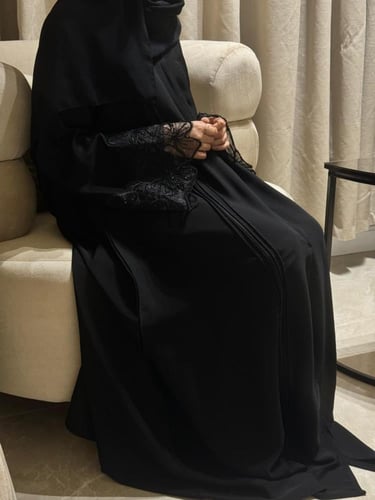 عباية ورود