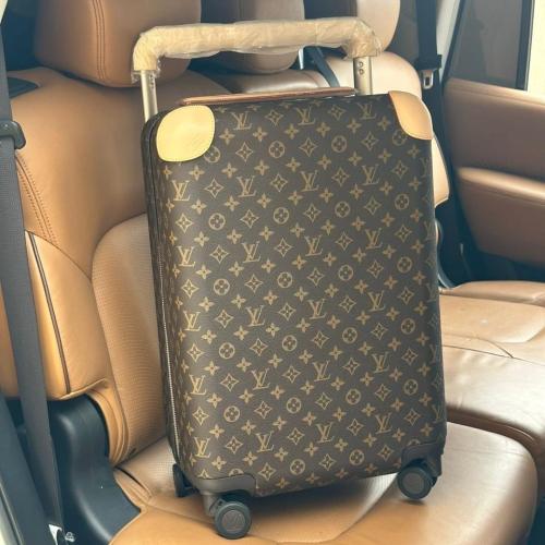 شنط سفر لويس فيتون 55cm