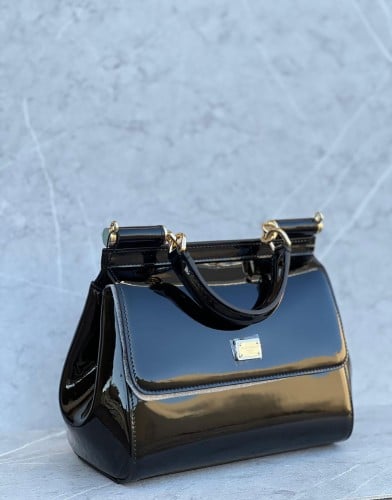 دولتشي اند قابانا