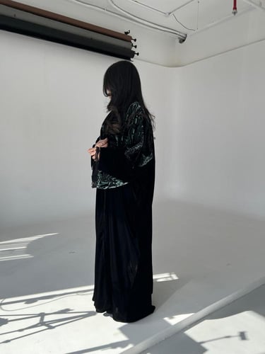 Black Dual-Velvet Abaya Half Bisht Cut
