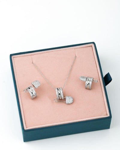 طقم مميز ناعم مشبك (الهبه)