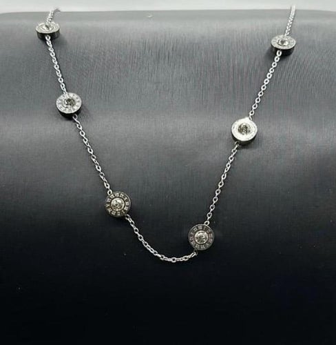 سلسال نسائي انيق مصنوع من الستانلس ستيل المقاوم لل...