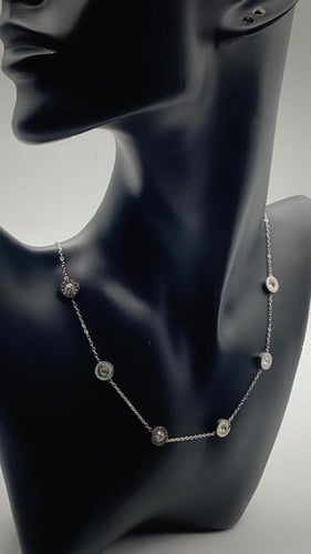 سلسال نسائي انيق مصنوع من الستانلس ستيل المقاوم لل...