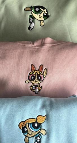 بلوڤر فتيات القوة