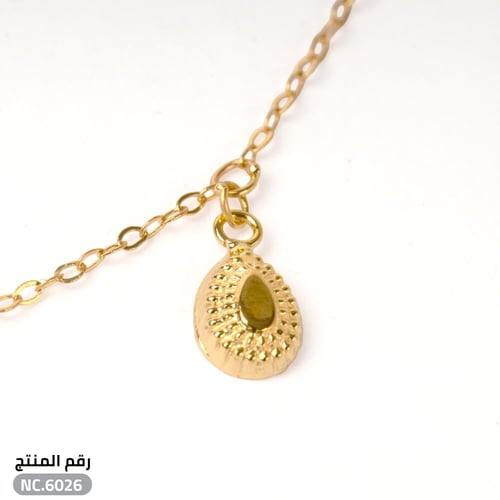 قلادة ذهب عيار 21 تصميم دلايات بفص أسود (NC.6026)