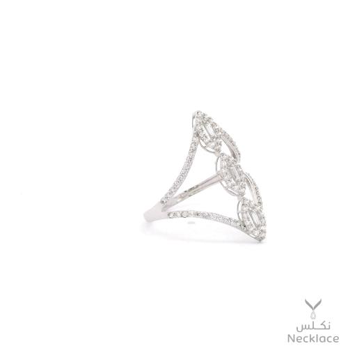 خاتم ذهب أبيض عيار 18 (RNLZ.0439)