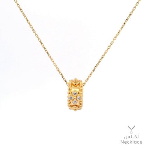 قلادة دائرية بنقوش فريدة ذهب عيار 18 (NC.5186)