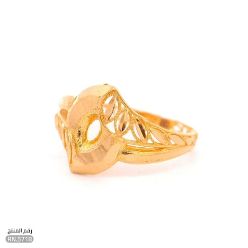 خاتم ذهب عيار 21 تصميم أنثوي فاخر (RN.5718)