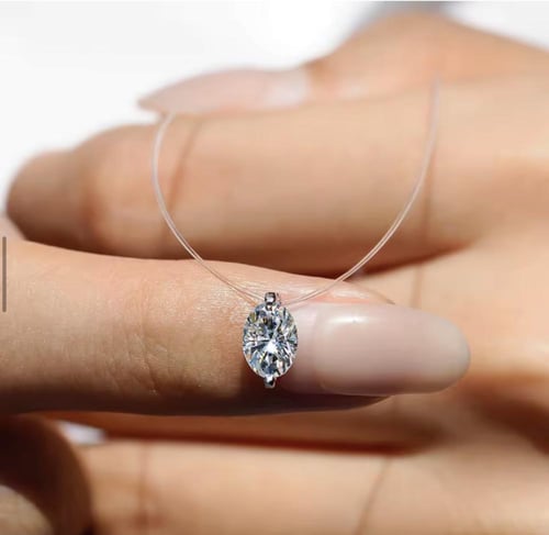 قلادة غير مرئية