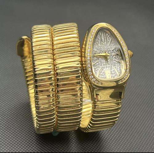 ساعة الاحلام معصم ثلاث لفات