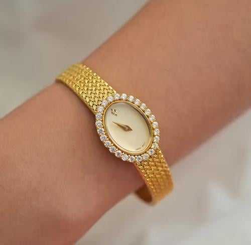 ساعة ناريسا