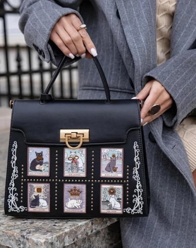 شنطة برسومات