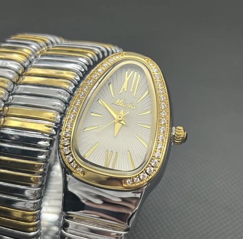 ساعات معصم ثلاث لفات