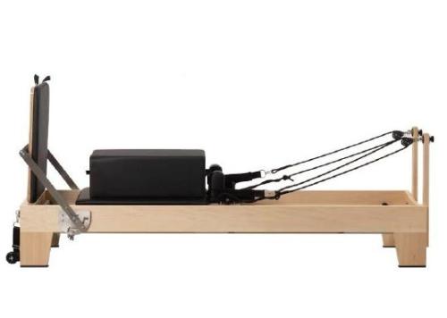 AKO Series Luxury Inside Handle Maple Reformer