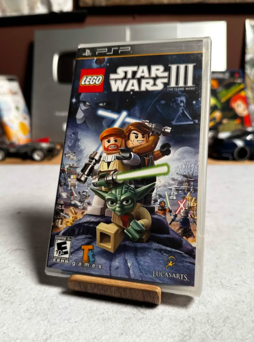 LEGO STAR WARS III - PSP - PAL