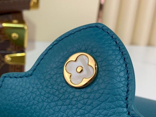LV لويس فيتون Capucines مقاس 21