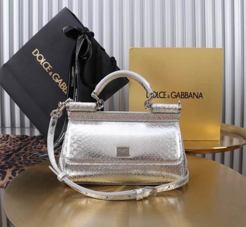 دولتشي اند غابانا مقاس 18