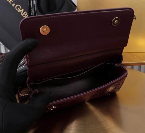 دولتشي اند غابانا مقاس 18