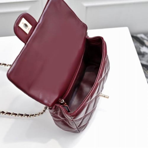 شانيل مقاس 17