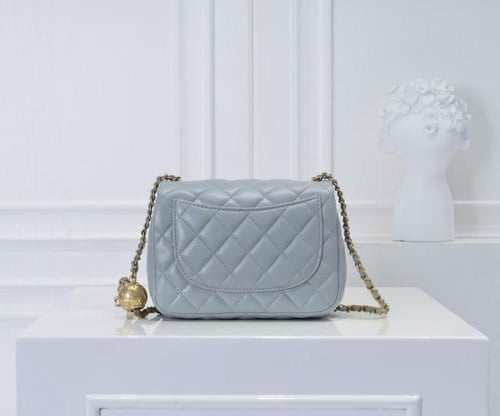 شانيل مقاس 18