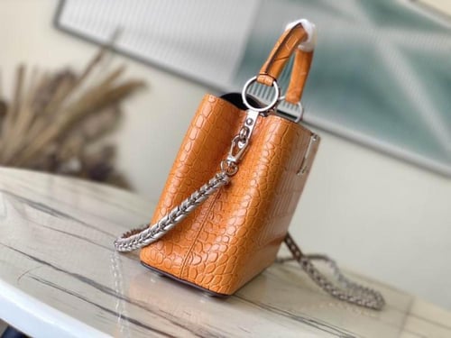 LV لويس فيتون Capucines مقاس 27