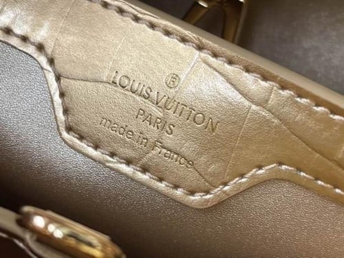 LV لويس فيتون Capucines مقاس 27