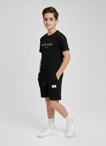 طقم شبابي شورت