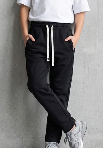 بنطلون شبابي