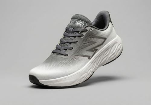 شوز : حيث تلتقي سحابة الراحة بقمة الأناقة."