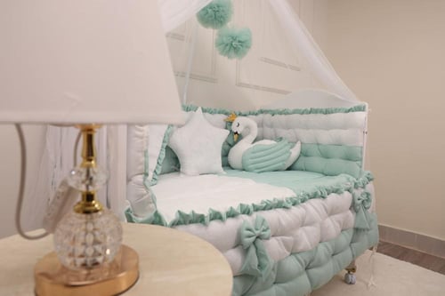 مفرش حواجز سرير