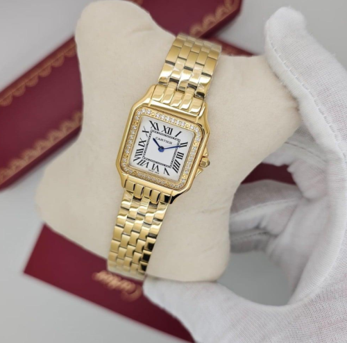 ساعه بانتير دو كارتير نسائي كريستال